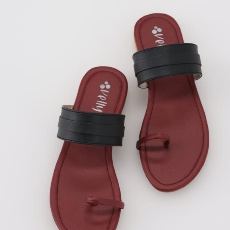 Women stylish flats