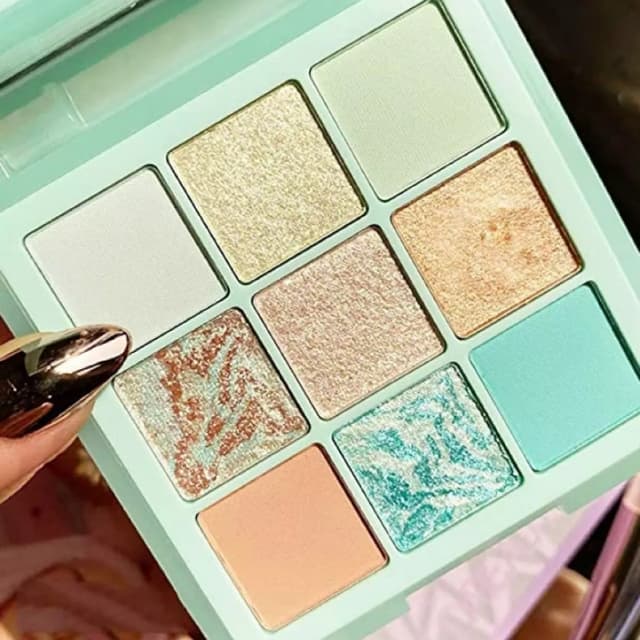 Eyeshadow 9 colors kit palette long pigmented eyeshadows  palettes high qua